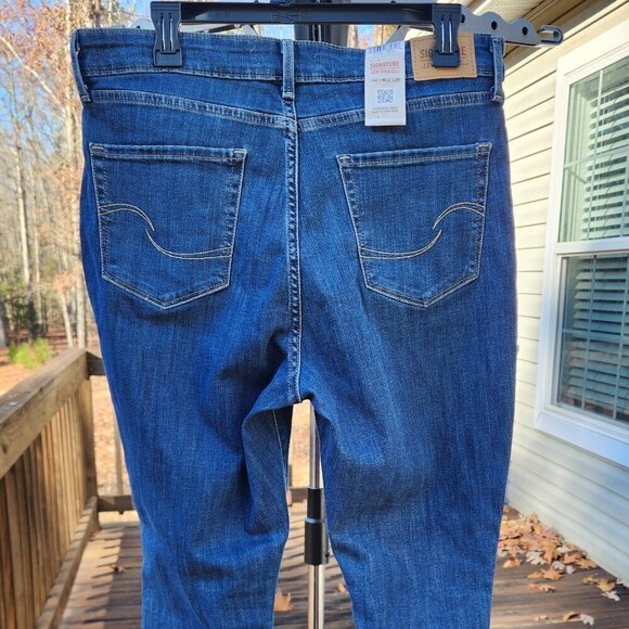 Levi Strauss Signature Women's High Rise Skinny Blue Jeans 14S 32x28 - Picture 4 of 6